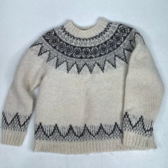 Vintage Handknit Fair Isle Sweater Small - Picture 2 of 8